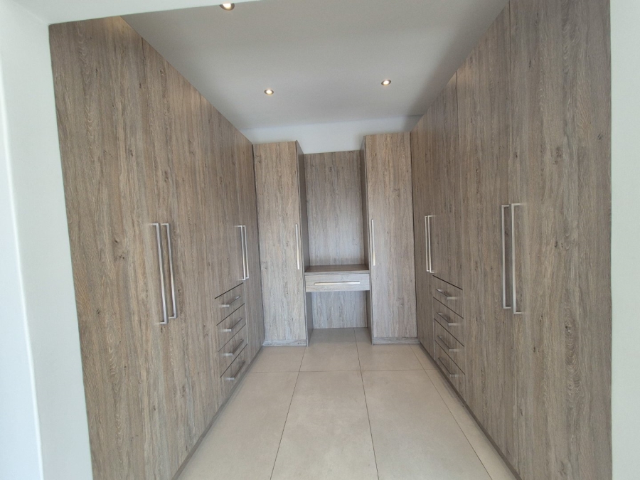 4 Bedroom Property for Sale in Heron Banks Golf Estate Free State